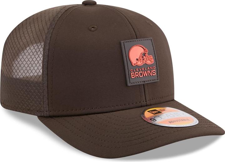 Image du produit New Era 9Seventy Trucker Cap - Sideline Cleveland Browns
