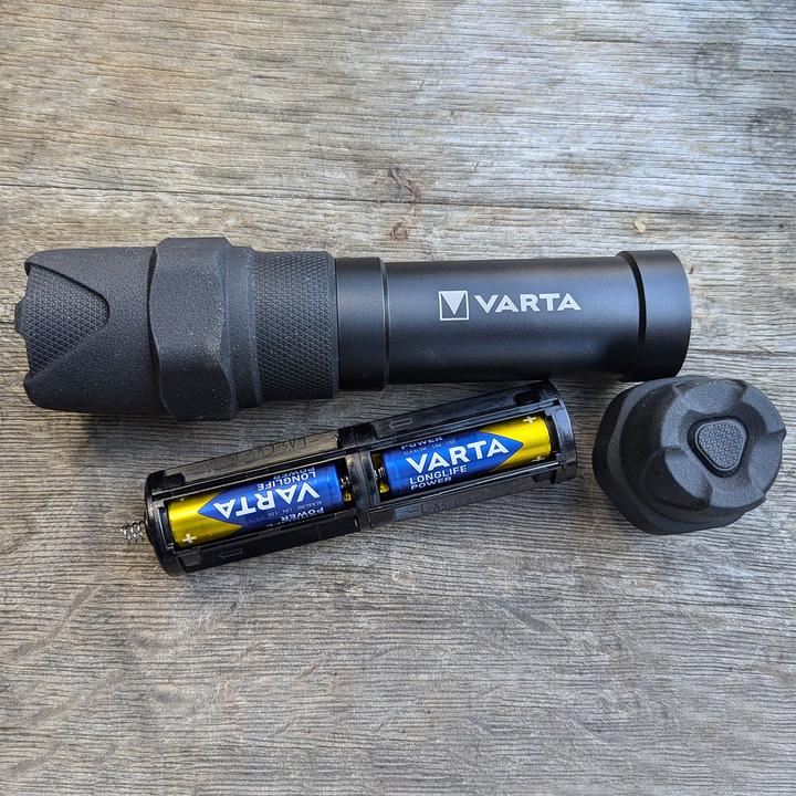 Productafbeelding Varta Onverwoestbare F30 Pro (22.80 cm, 650 lm)