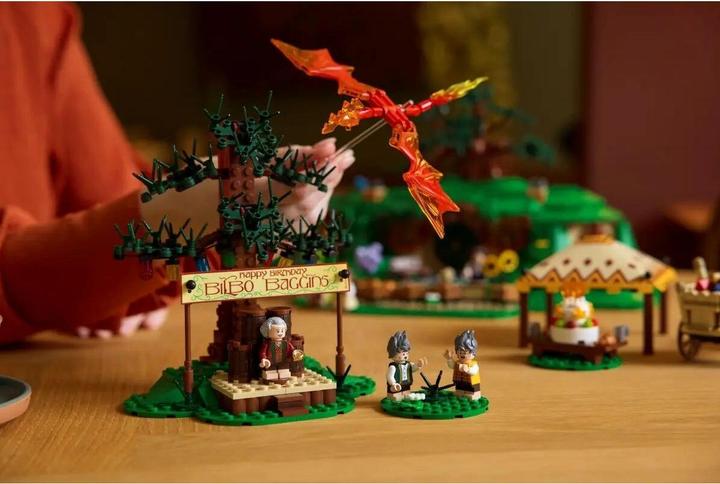 Produktbild LEGO Der Herr der Ringe: Das Auenland (10354, LEGO Icons, LEGO Seltene Sets)