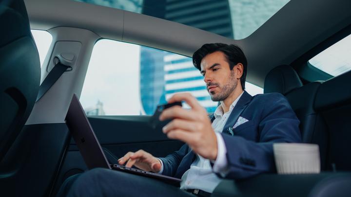 Produktbild ASUS B9403CVAR-PP1678X (14", 1000 GB, 32 GB, DE)