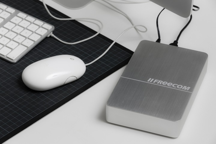 Actual product image Freecom mHDD Desktop Drive - 4TB Silver (4 TB)