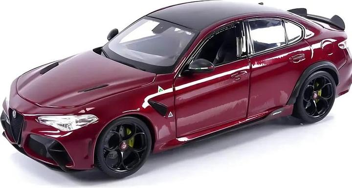 Actual product image Bburago Alfa Romeo Giulia GTA 2020