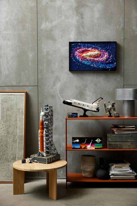 Productafbeelding LEGO NASA Artemis lanceerplatform (10341, LEGO Icons, LEGO Zeldzame Sets)