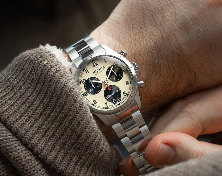 Image du produit Alpina Watch Alpina AL-372WB4S26B Startimer pilote (Chronographe, Montre analogique, Montre pilote, 41 mm)