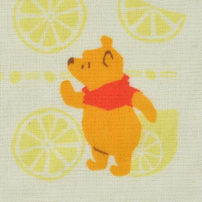 Actual product image Disney Winnie the Pooh mini gauze towel with lemon