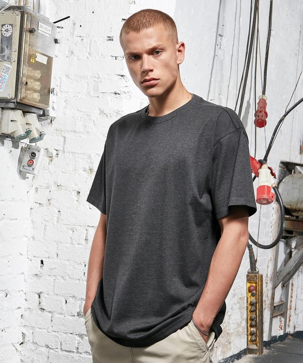 Immagine prodotto Build Your Brand Tshirt pesanti (L)