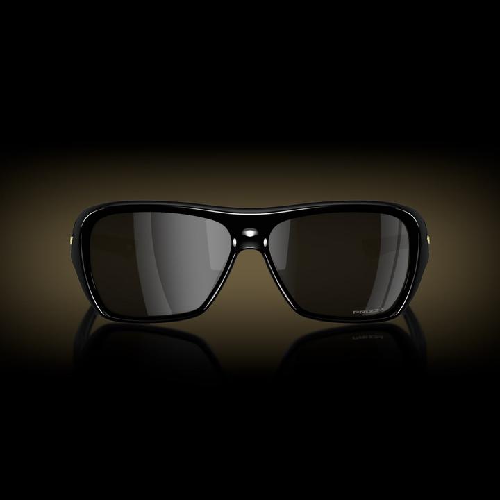 Actual product image Oakley Chaminade (Black glossy, Polished black, Prizm Black)