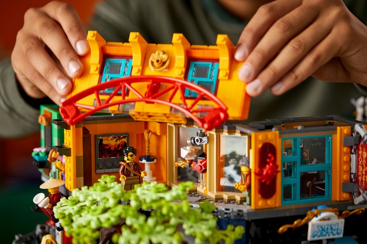 Image du produit LEGO Die Gärten von NINJAGO City (en anglais) (71741, LEGO Ninjago, LEGO difficiles à trouver)