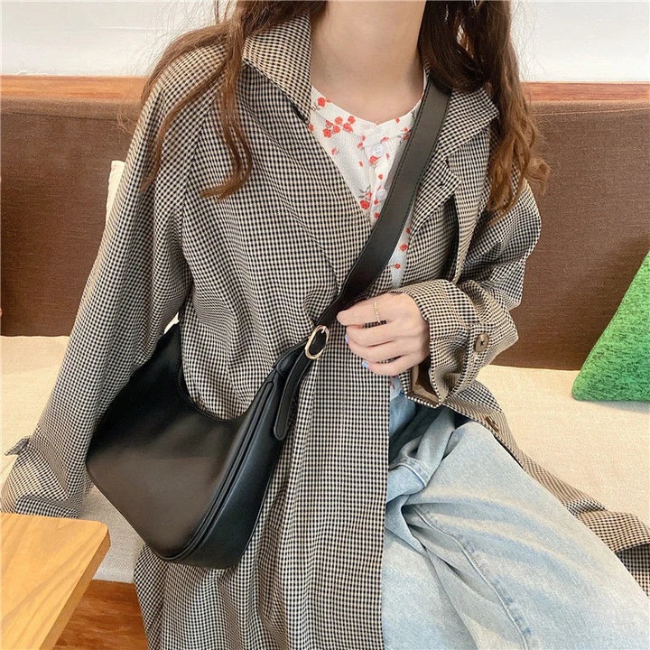 Produktbild Only-Bags.Store Vintage Unterarm Umhängetaschen Einfacher Stil Tasche Geldbörse Solid Farbe PU Leder Achselhöhle
