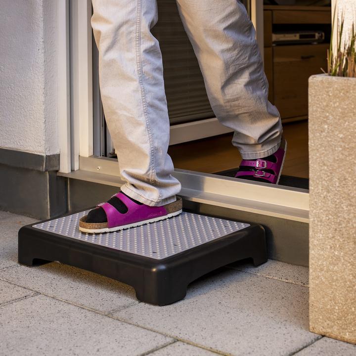 Actual product image UPP Step, climbing aid, indoor and outdoor, 50 x 40 cm
