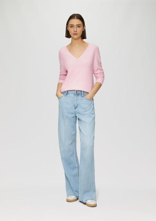 Produktbild S.Oliver Strickpullover Gerippter Strickpullover aus Baumwollmix mit V-Ausschnitt (34)