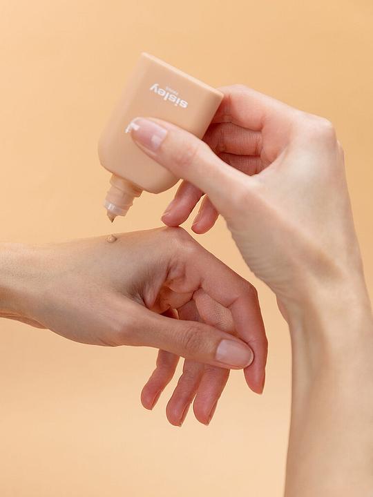 Actual product image Sisley Phyto Complexion Nude No 4W (4W)