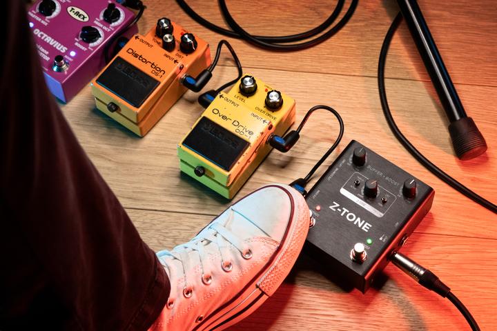 Actual product image IK Multimedia Z-Tone Buffer Boost (Guitar)