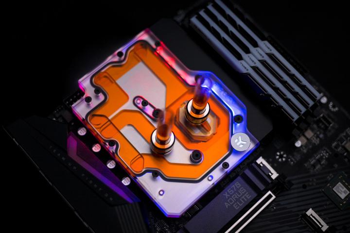 Produktbild EKWB EK-Quantum Momentum Aorus X570 Elite D-RGB Monoblock - Acryl