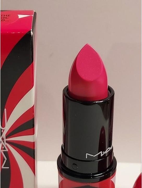 Produktbild MAC Cosmetics Lipstick Hypnotizing Holiday (Say The Magic Word)