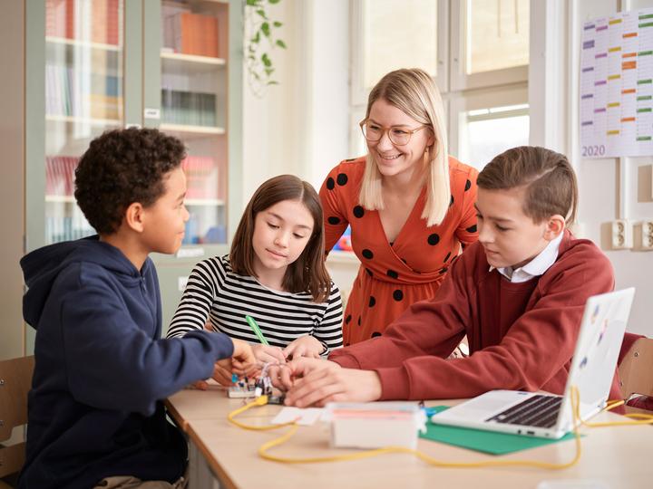 Immagine prodotto Arduino AKX00023 Starter Kit Educativo