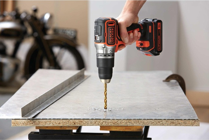 Actual product image Black & Decker BL188KBQW Batterypowered impact wrench (Rechargeable battery operated)