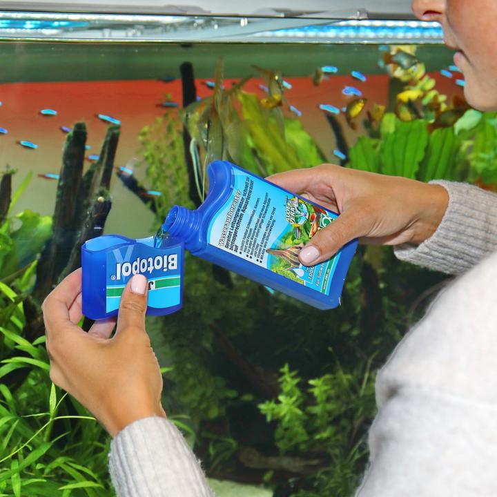 Produktbild JBL Aquaristik und Terraristik Biotopol (Aquarium Reinigung)