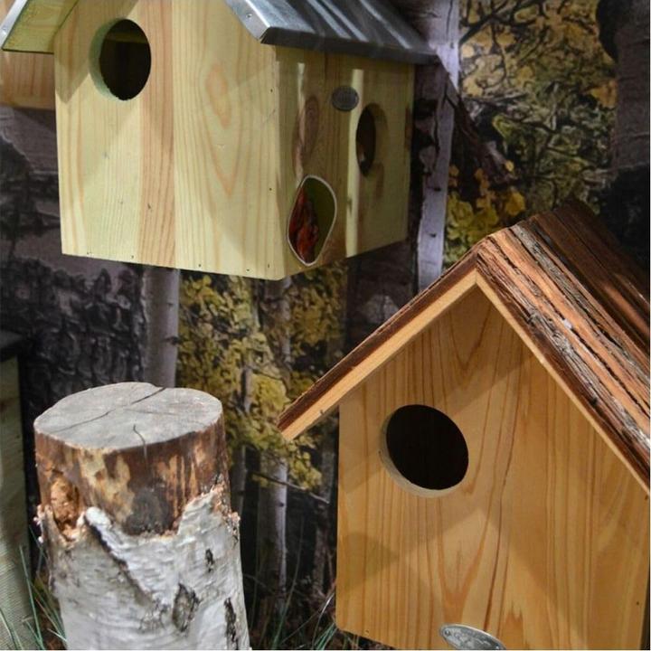 Actual product image Esschert Design Squirrel house with bark roof