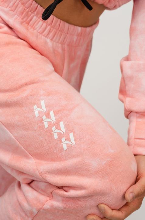 Actual product image Nebbia Re-fresh Women's Sweatpants 590 pink (L)