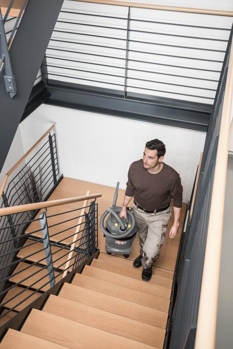 Productafbeelding Kärcher Professional NT 22/1 Ap Te L (Nat-droog stofzuiger)