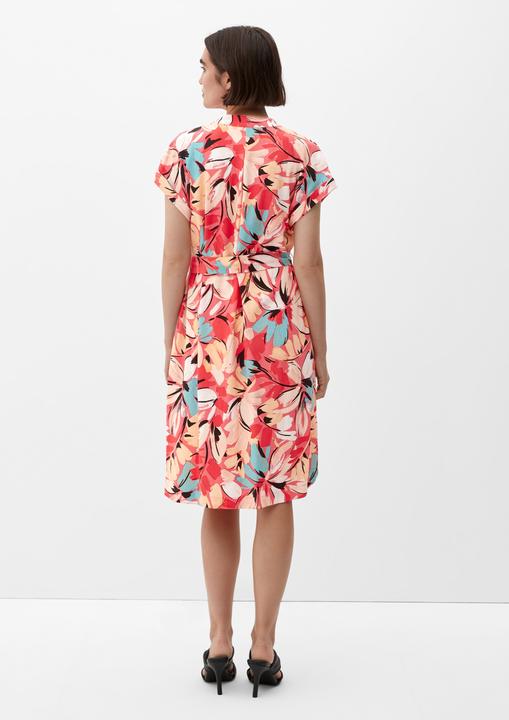 Image du produit s.Oliver Kleid Viskosekleid mit Gürtel (40)