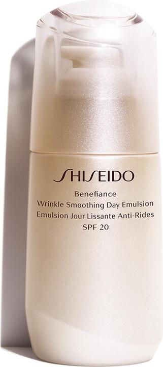 Immagine prodotto Shiseido Beneficienza (75 ml, Crema da giorno, SPF 20)