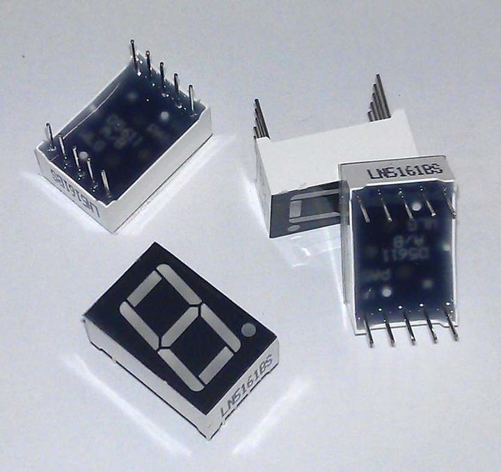 Actual product image OEM 7-Segment Display Red Com. Anode 1 character 14mm (Display)