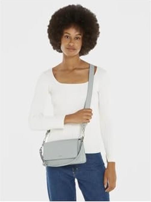 Produktbild Calvin Klein Ck Must Umhängetasche