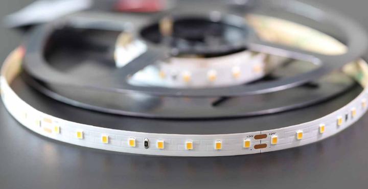 Productafbeelding Synergy 21 LED Flex Strip warm wit DC24V 60W IP20 CRI97 (Warm wit, 500 cm, Interieur)