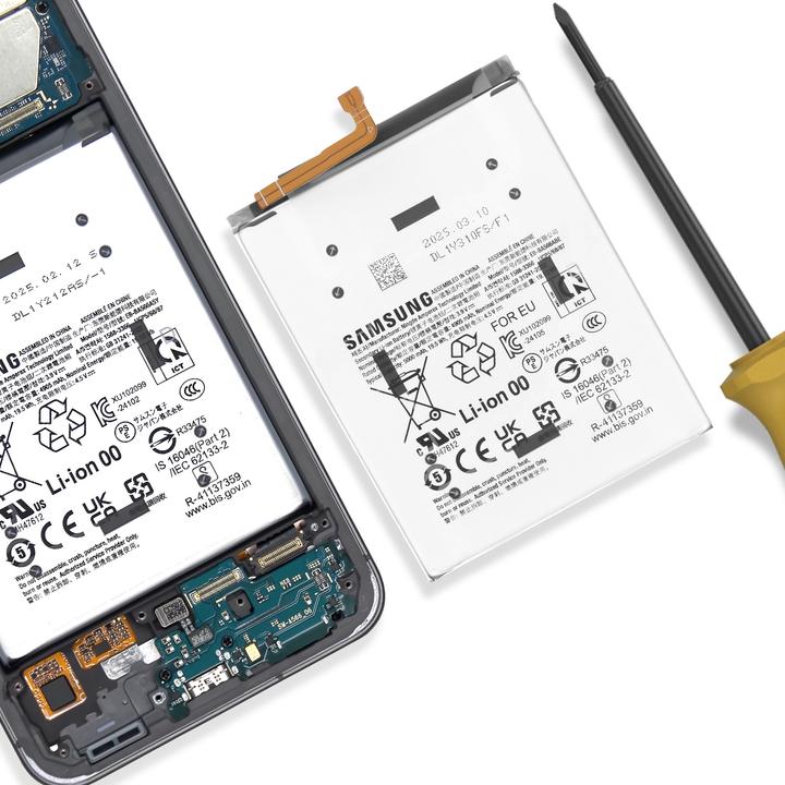 Actual product image Samsung Akku Galaxy A56 Original 5000mAh