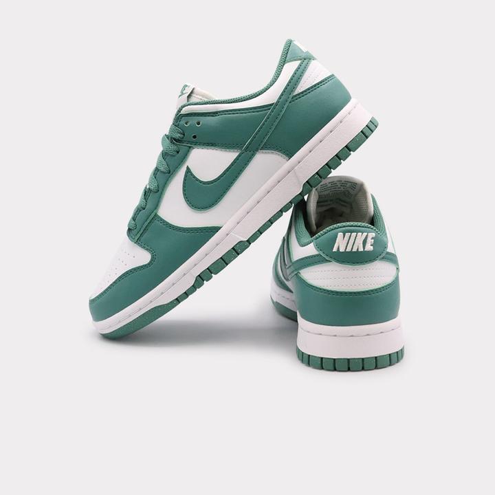 Image du produit Nike Dunk Low Next Nature (40.5)