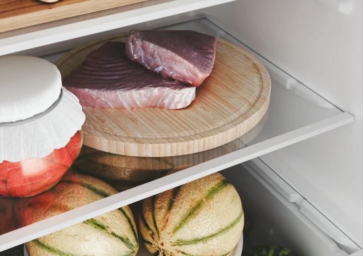 Actual product image Candy Fridge-freezer combination CCE4T618ES (341 l)