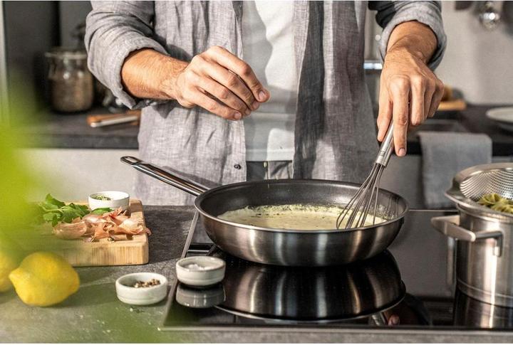 Actual product image Zwilling Per whisk 24cm