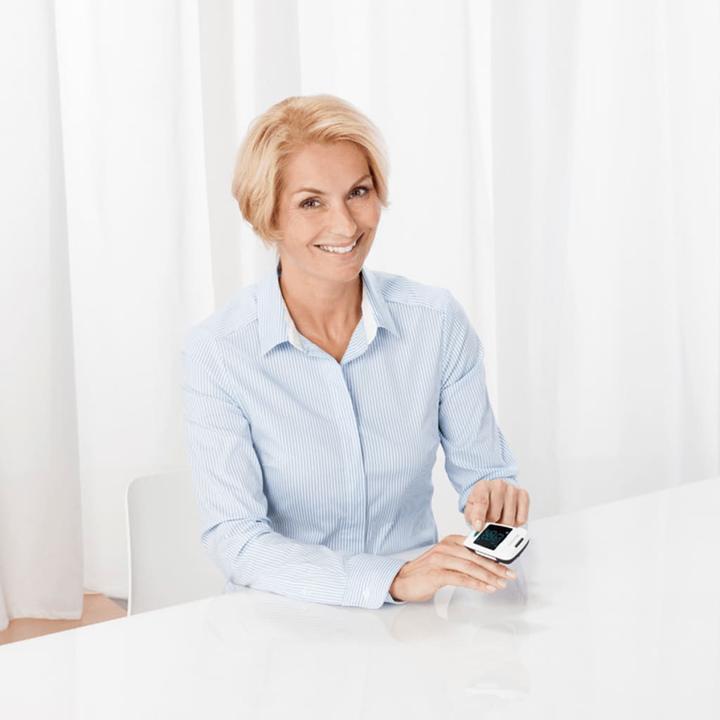 Actual product image Medisana PM150 Connect pulse oximeter