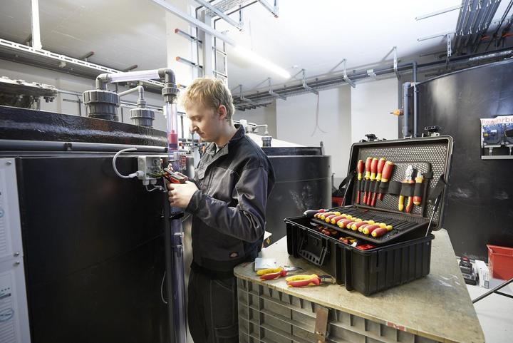 Actual product image Wiha Tool case set XXL III electric I 104-piece I Electrician's tool case I Tool box (106 pieces)