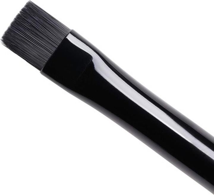 Actual product image Tweezerman Dual Ended Flat Brow Brush (Eyebrows)