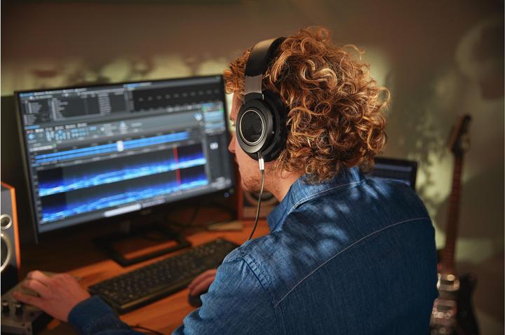 Actual product image Philips SHP9600 (No noise cancellation, Cable)