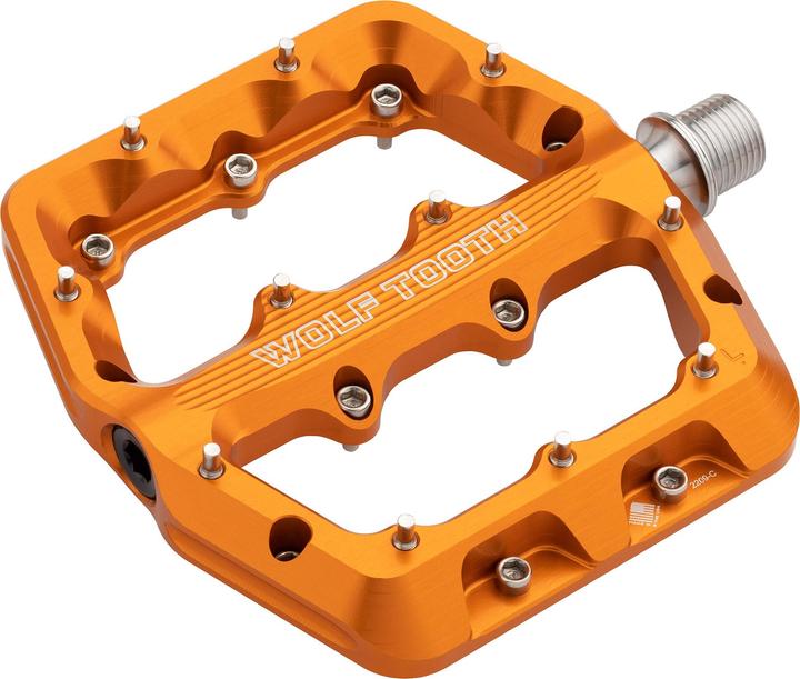 Actual product image Wolf Tooth Waveform Pedals, Small, Plattform-Pedal, orange