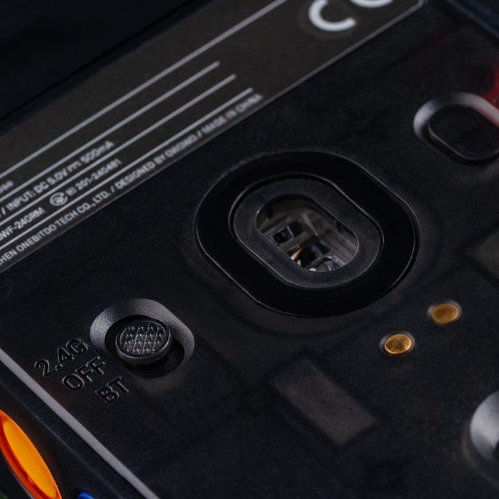 Produktbild 8bitdo Retro R8 Mouse Xbox Edition (Kabelgebunden, Kabellos)