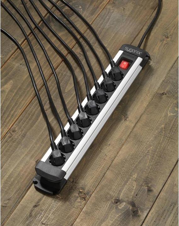 Produktbild Sygonix SY-4538258 Steckdosenleiste mit Schalter 8fach Schwarz, Silber Schutzkontakt 1 St. (8 x, CEE 7/3, 1.40 m)