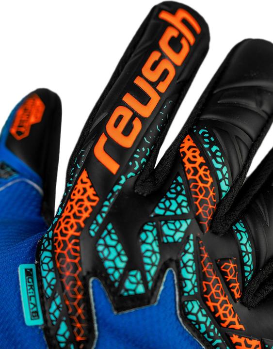 Actual product image Reusch Attract Infinity NC (6)