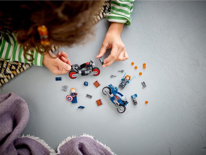 Produktbild LEGO Black Widows & Captain Americas Motorräder (76260, LEGO Marvel)