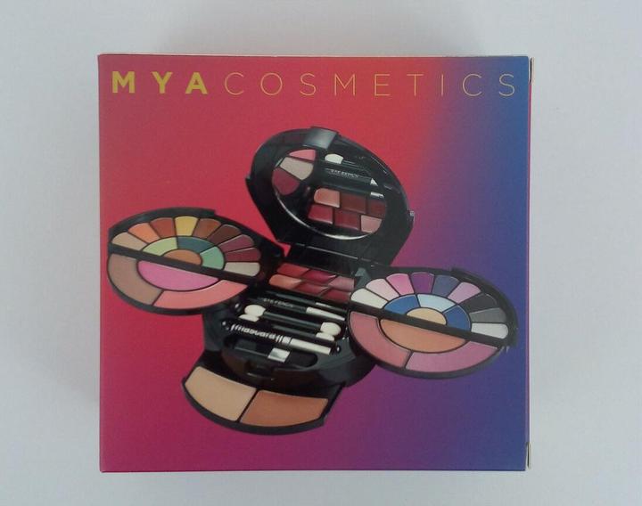 Actual product image MYA Cosmetics MYA PALETA 24 SOMBRAS Nº 401042 (401042)