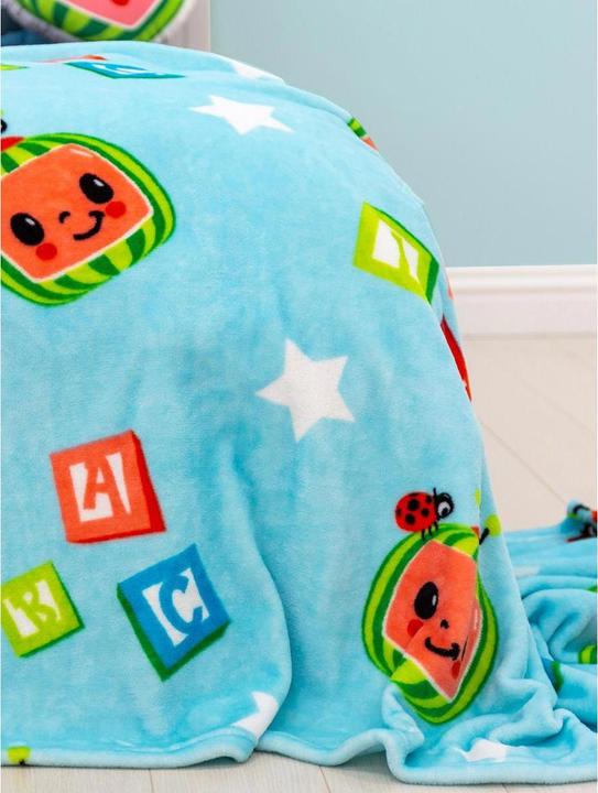 Actual product image Cocomelon Friends Fleece Blanket (150 x 100 cm)