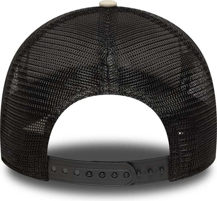 Produktbild New Era Adjustable A-Frame Trucker Cap - Brand Patch Stone