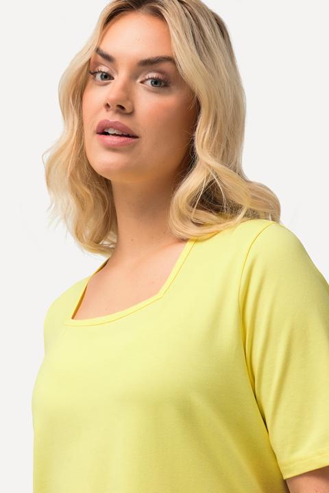 Image du produit Ulla Popken T-shirt à manches courtes et col carré. Coupe évasée (42, 44)