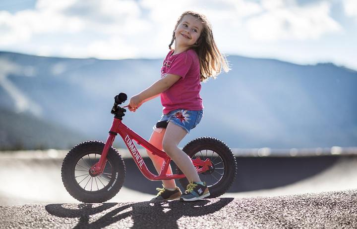 Actual product image Commencal Ramones (12")