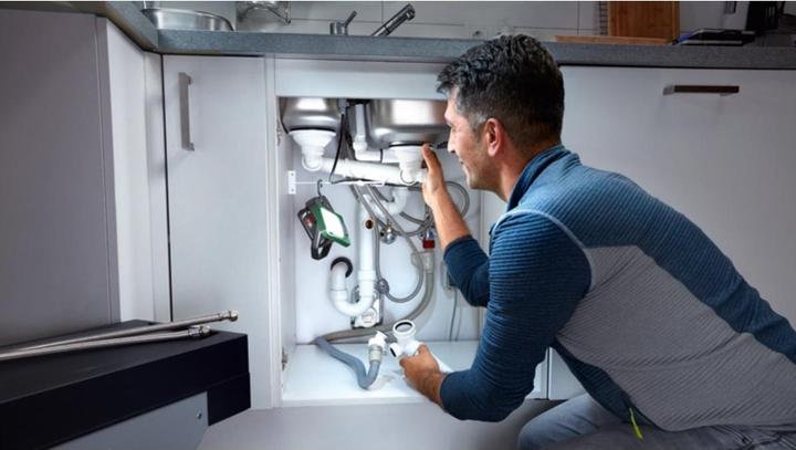 Produktbild Bosch Home & Garden EasySpotLight 18V-400 (400 lm)