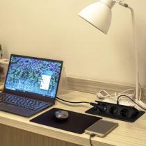 Produktbild Izoxis Eine in der Tischplatte versteckte Steckdose – Triple 21659 (3x)